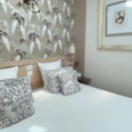 La Jabotte Hotel 2*